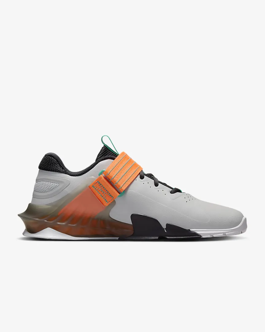ساوالئوس نایک Nike Savaleos - کفش ورزشی اصل نایکی