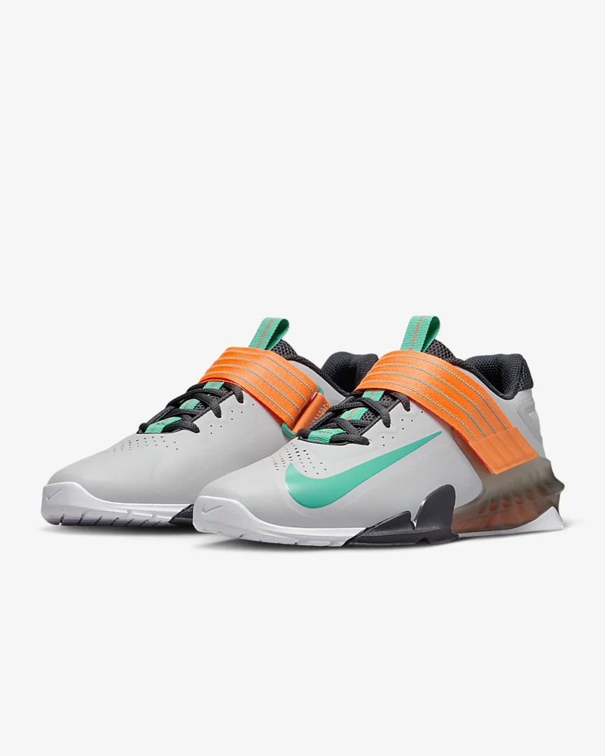 ساوالئوس نایک Nike Savaleos - کفش ورزشی اصل نایکی